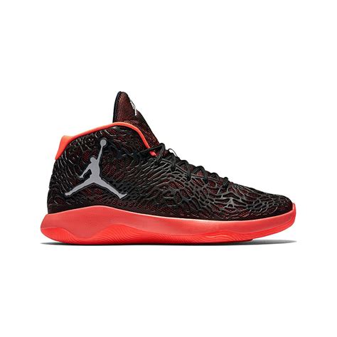 jordan ultra black infrared